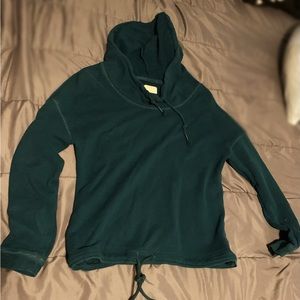 Women’s Aerie sweater size M